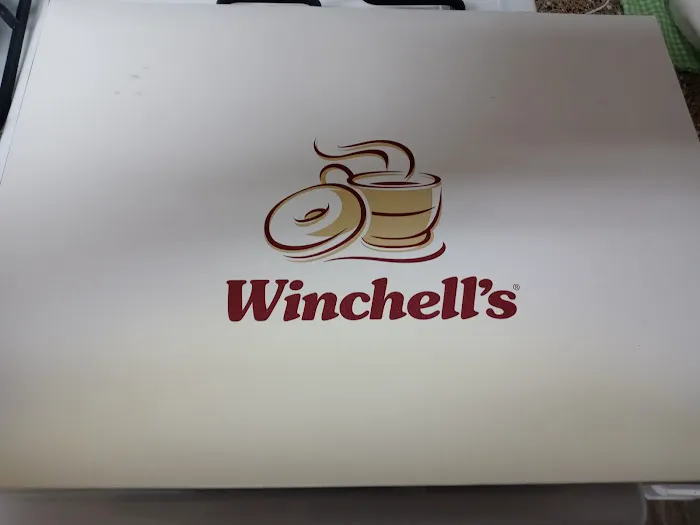 Winchell's Picture 7