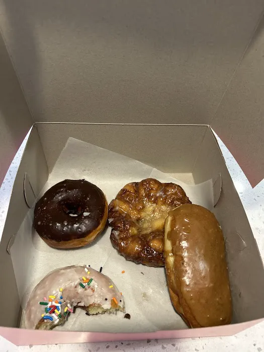 Donut Hut Picture 3