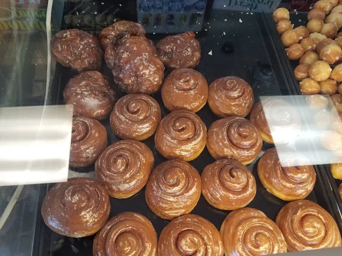 Winchell's Donut House Picture 7