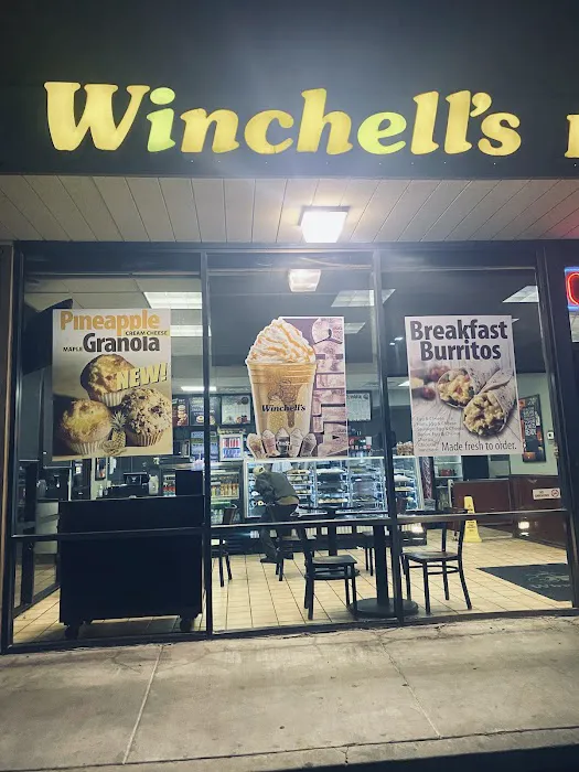 Winchell's Donut House Picture 5
