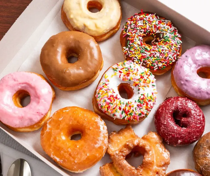 Winchell's Donut House Picture 3