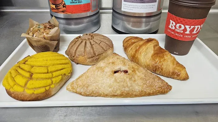 Lydia's Coffee & Pastry Shop Picture 5