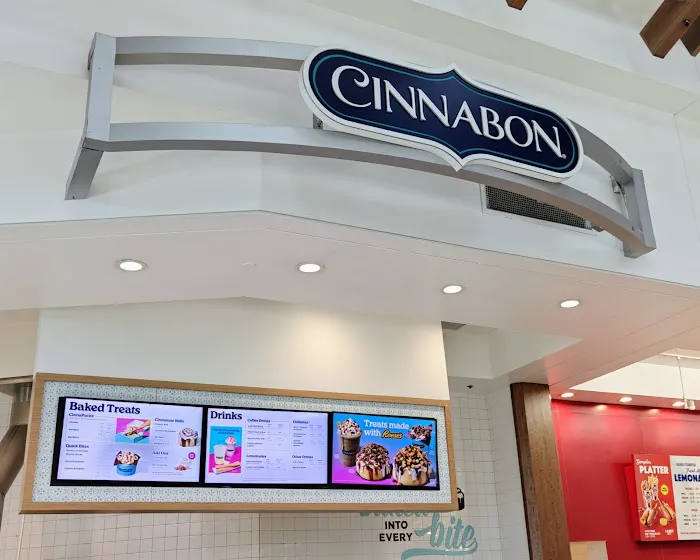 Cinnabon Picture 10