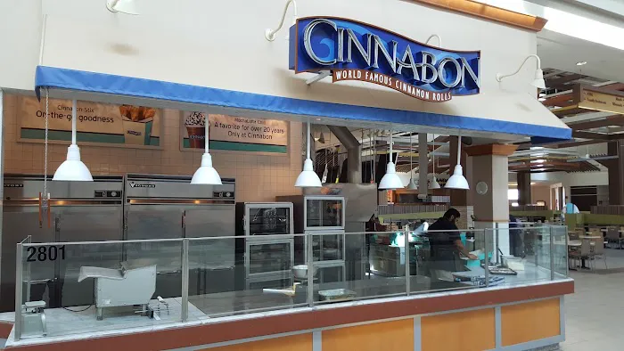 Cinnabon Picture 8