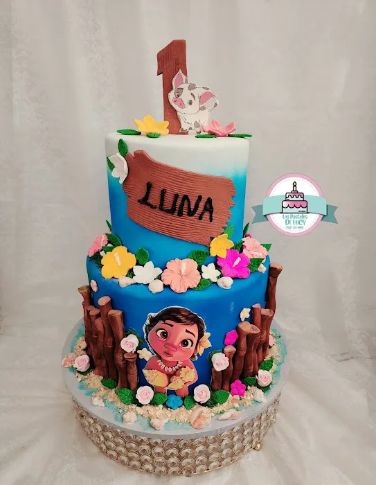 Lucy's Cake Picture 9