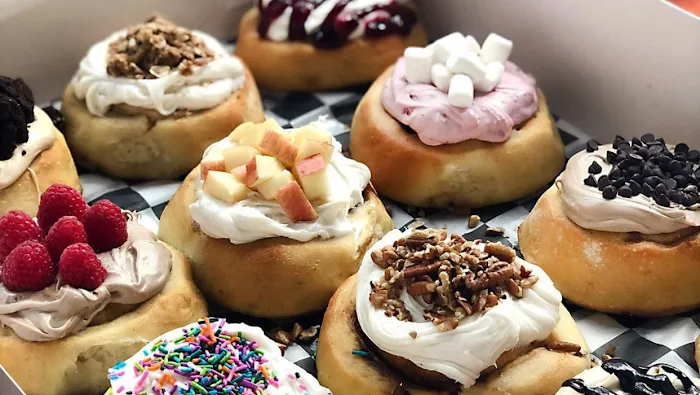 Cinnaholic Picture 8