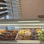 Dee's Donuts