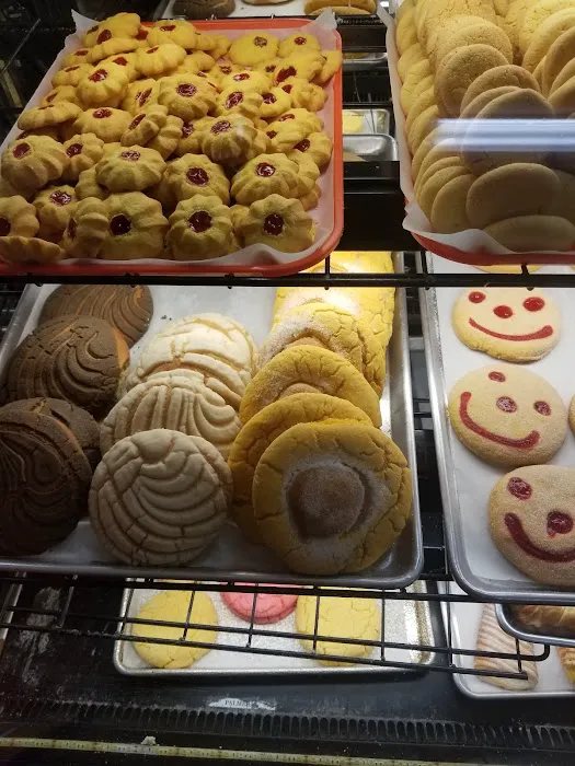 Panaderia La Estrella Picture 1