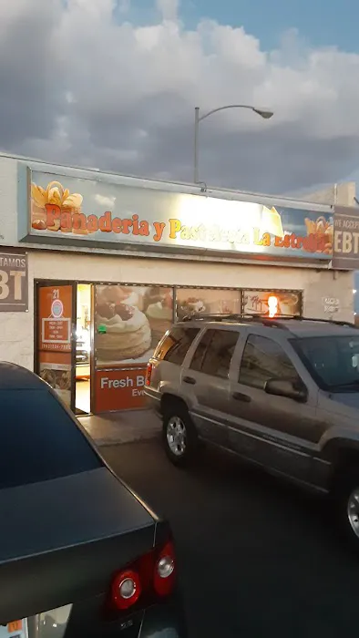Panaderia La Estrella Picture 6