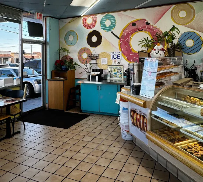 Donut Tyme Picture 3
