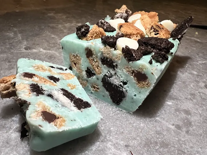 Mama Bear Fudge Picture 1
