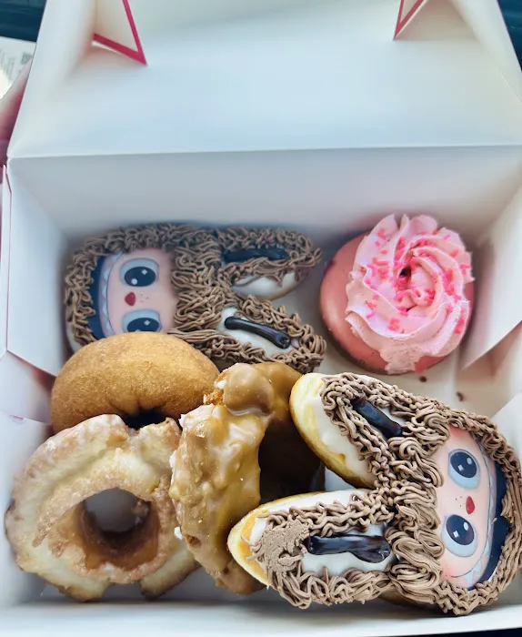 Pinkbox Doughnuts Picture 4