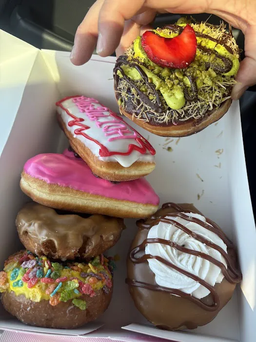 Pinkbox Doughnuts Picture 9