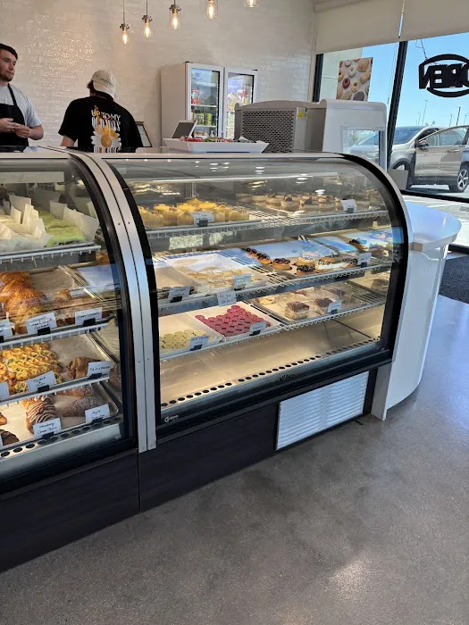 Dee's Donuts and Pastry Picture 8