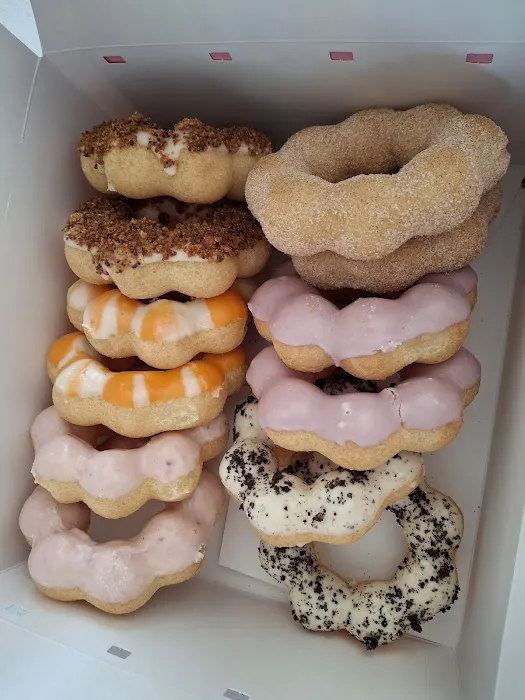 Aloha Donut Picture 3