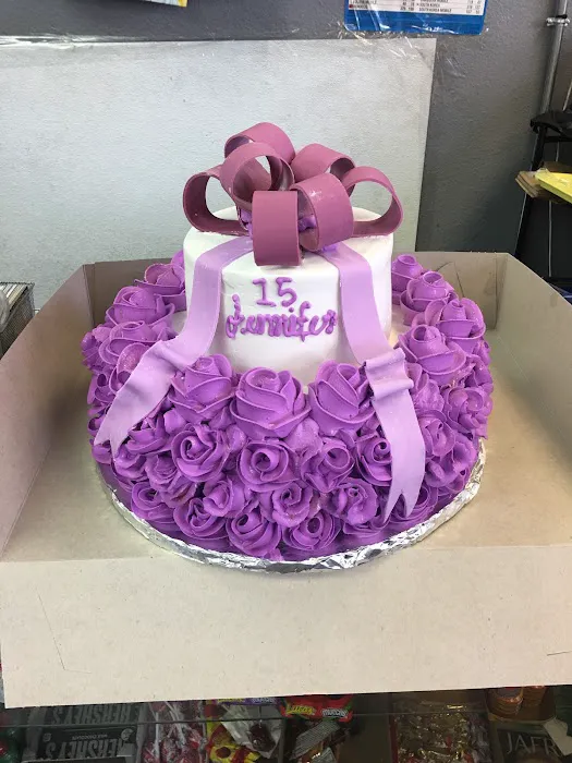 Chelita's Bakery Picture 9