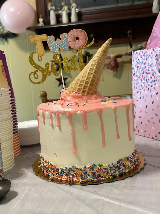 Top Tier Cakes Picture 4
