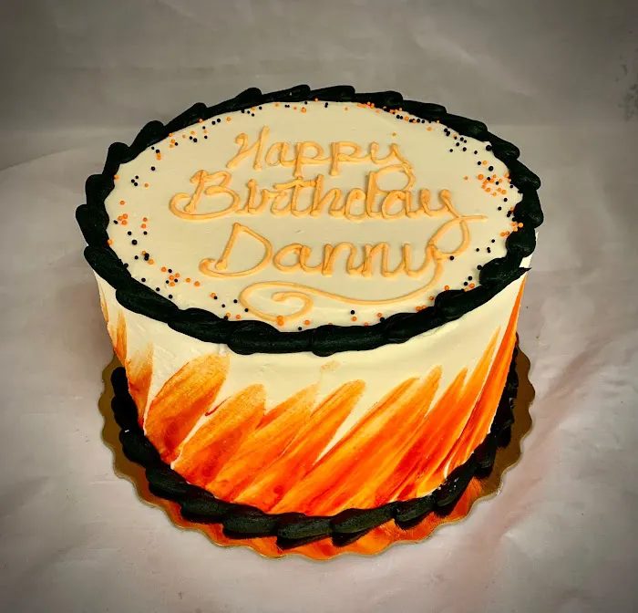 Top Tier Cakes Picture 6