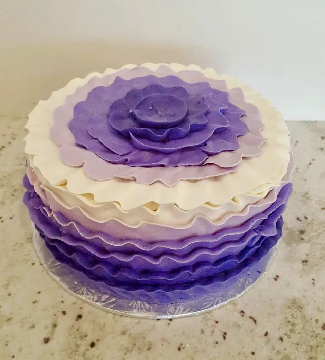 Top Tier Cakes Picture 3