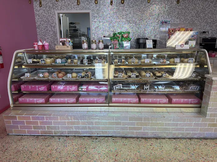 Colossal Cupcakes Picture 6