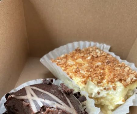 Stick To Your Buns Bakery