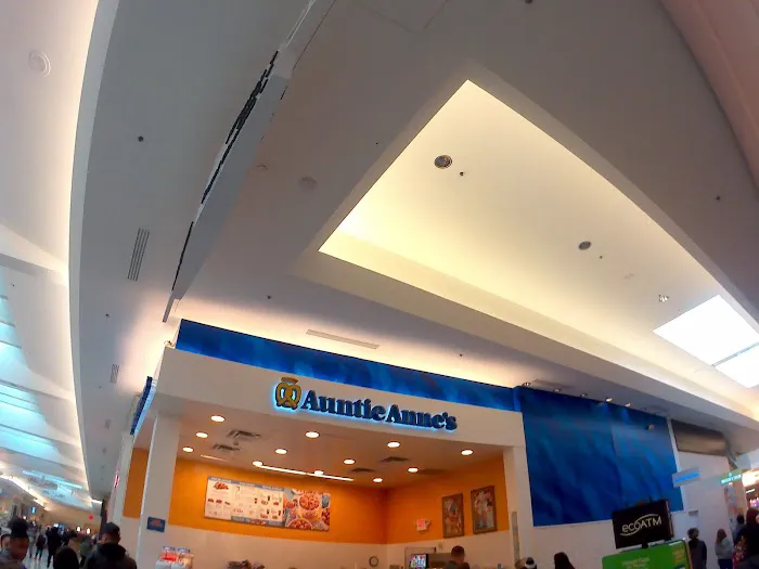 Auntie Anne's Picture 1