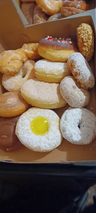 Doughnut Pantry Picture 4