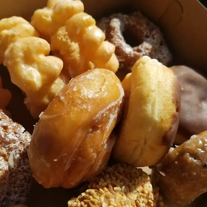 Doughnut Pantry Picture 9