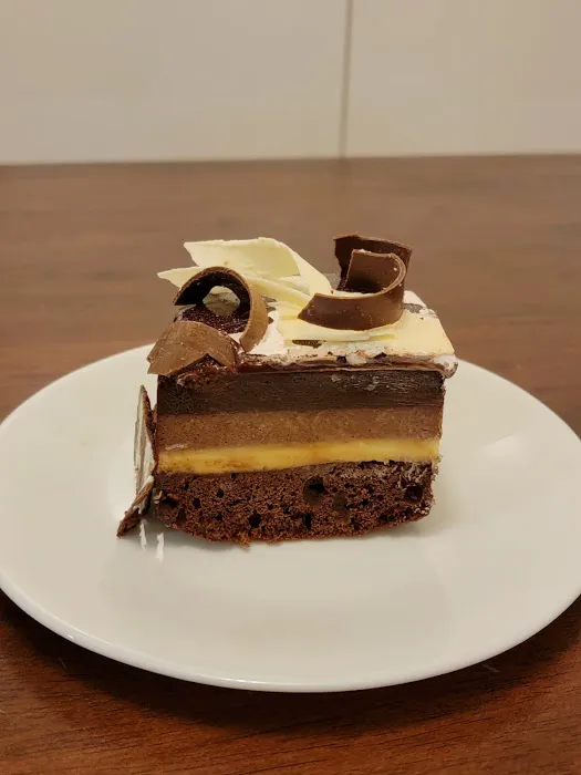 Dimana Sweets Picture 1