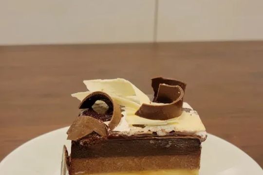 Dimana Sweets