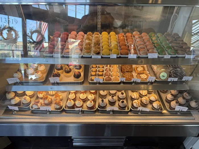 K B Confections LLC Picture 2