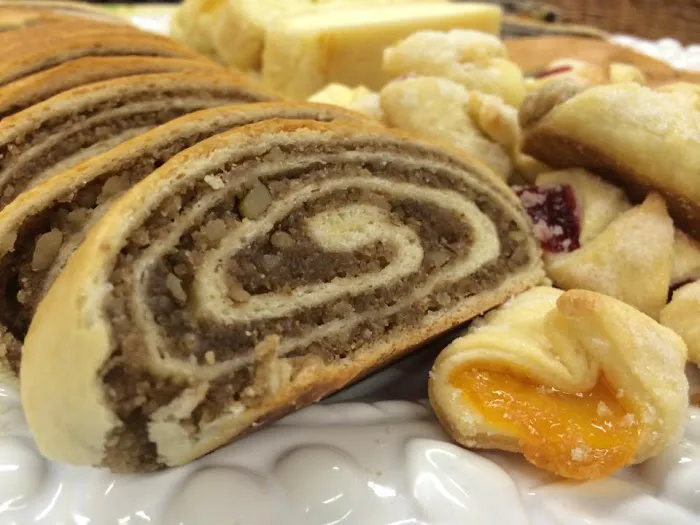 Samosky's Home Bakery Picture 2
