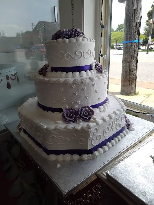 Colozza's Bakery Picture 9