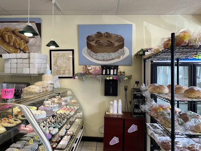 Breads & Beyond Bakery Picture 9
