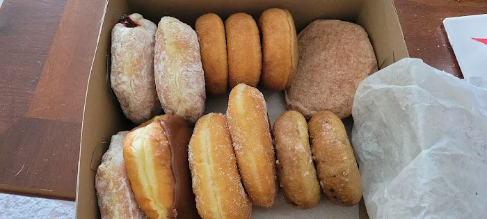 Royal Donut Picture 5