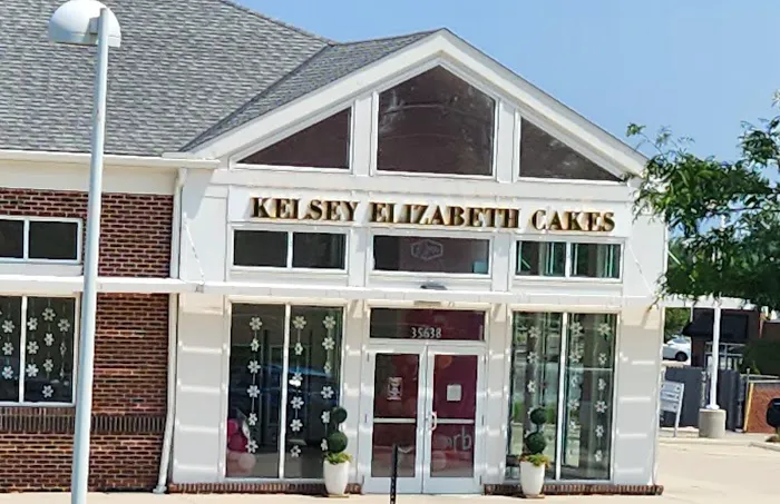 Kelsey Elizabeth Cakes Flagship Picture 7