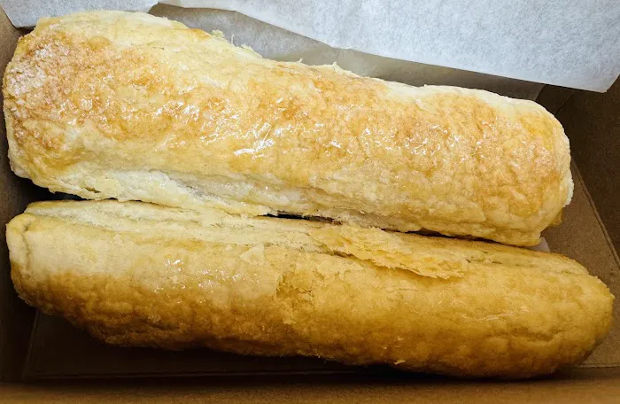 Las Villas Deli & Pastries Picture 2