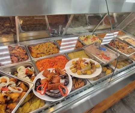 Las Villas Deli & Pastries