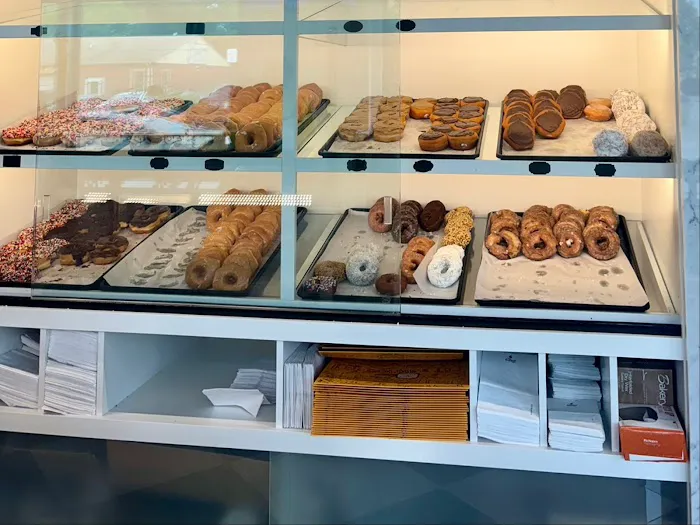 Goldie’s Donuts & Bakery Picture 6