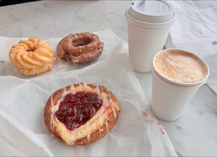 Goldie’s Donuts & Bakery Picture 5