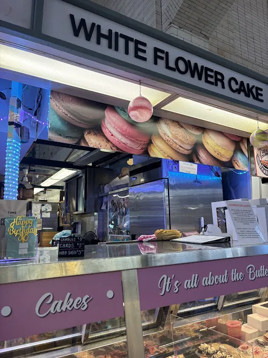 The White Flower Cake Shoppe Picture 6