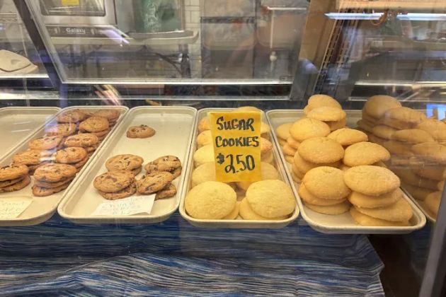 Spanos Bakery