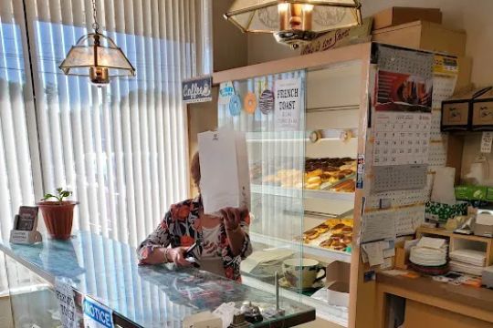 Jo Ann's Donuts & Ice Cream