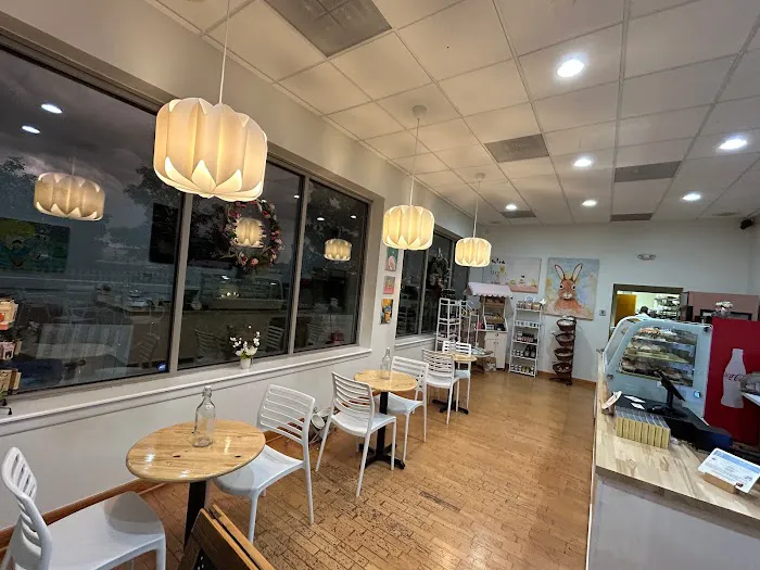 Jossi's Bakery & Shop Picture 6