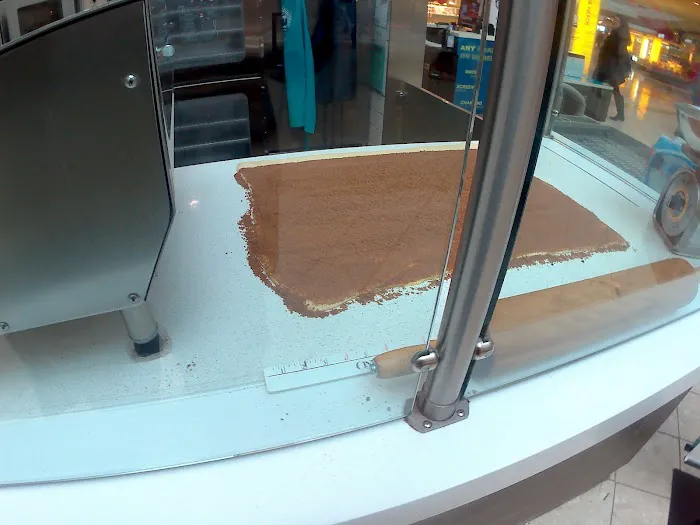 Cinnabon Picture 9