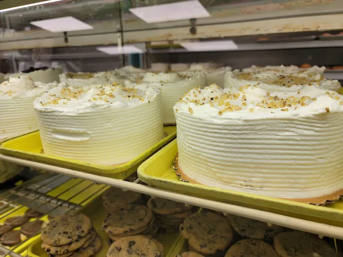 Dick's Bakery Picture 2