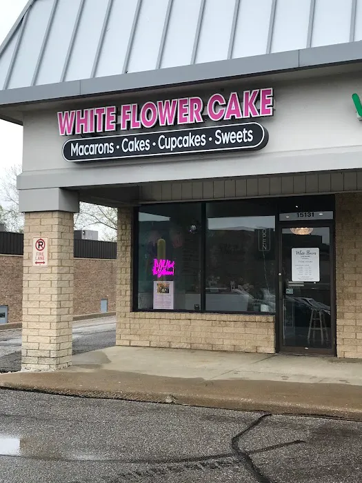 The White Flower Cake Shoppe Picture 2