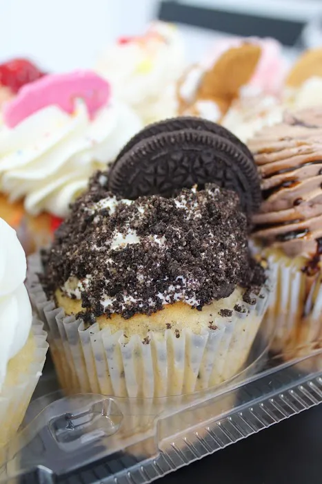 Sweet Corner Cakes Picture 10