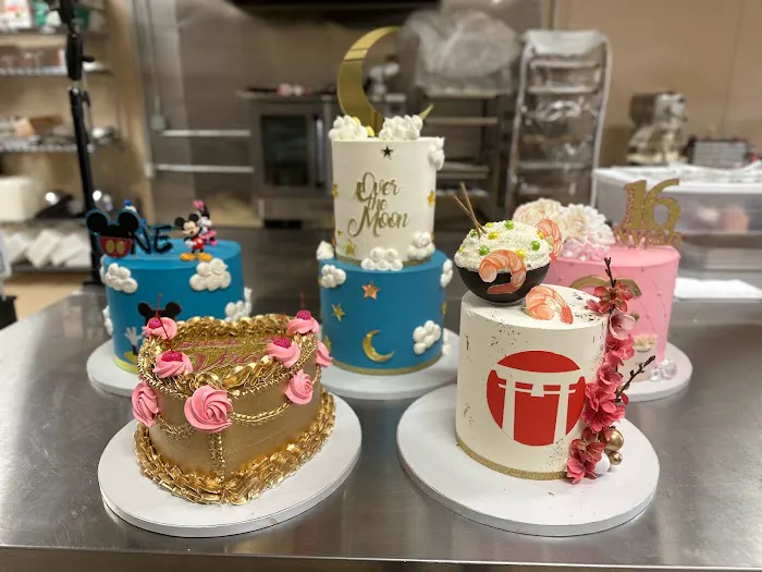 Sweet Corner Cakes Picture 6