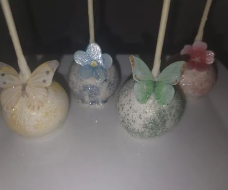 Ballzy Bites - Cake Pops & Event Rentals